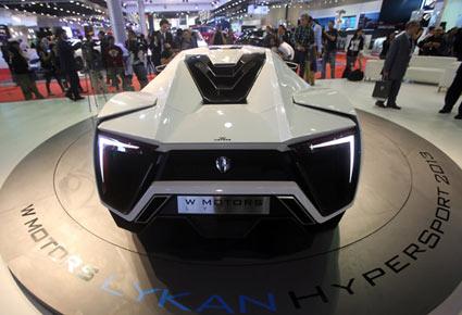  من هو الأمير الخليجي الذي إشترى أغلى سيارة في العالم؟